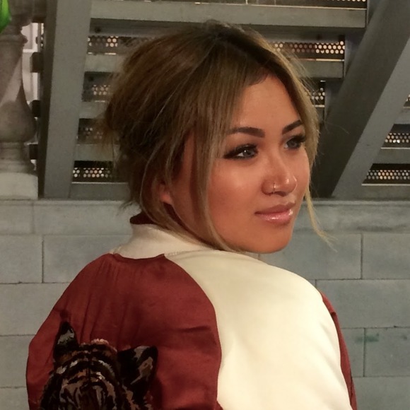 Meet your Posher, Sophia - Picture 1 of 1